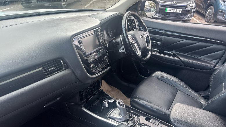 Mitsubishi Outlander 2.0 PHEV 4h 5dr Auto Estate